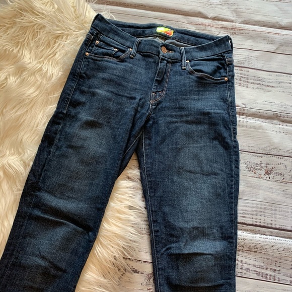 Mother Jeans The Looker Ankle Fray in Girl Crush - Picture 4 of 14